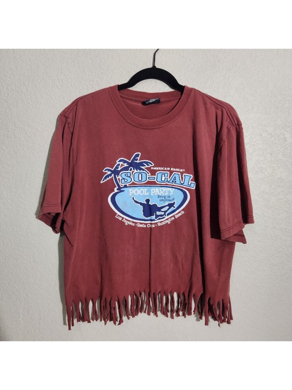 American Eagle Graphic Fringe Hem T-Shirt Womens Size L Red Casual